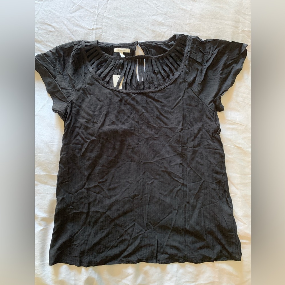 New with tag elegant black shirt ▪️◾️▪️